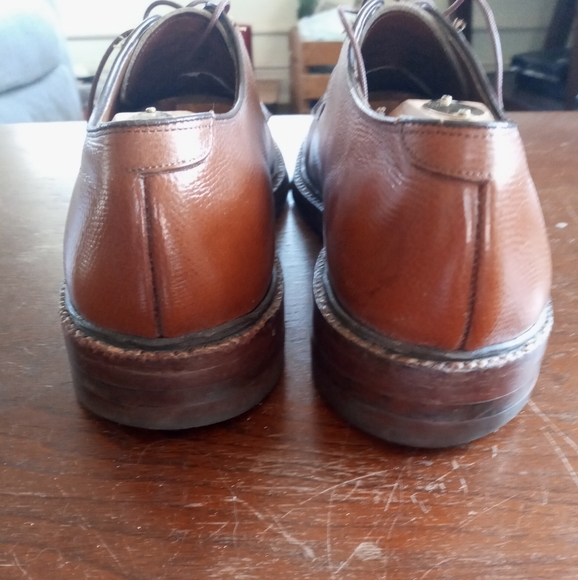 Hanovers - Picture 2 of 3